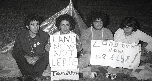 Tent embassy demonstrators at Parliament House