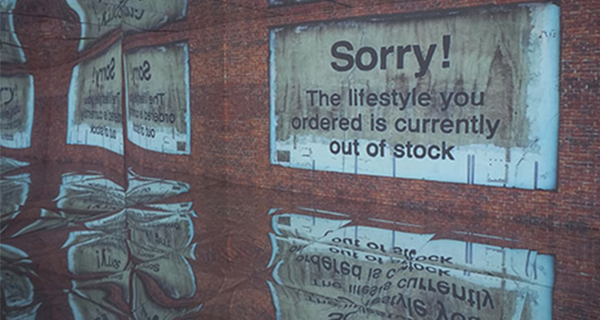 A screen in a mirror room that says 'Sorry! The lifestyle you ordered is currently out of stock'.