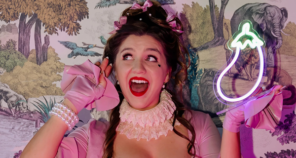 Dr Esmé Louise James